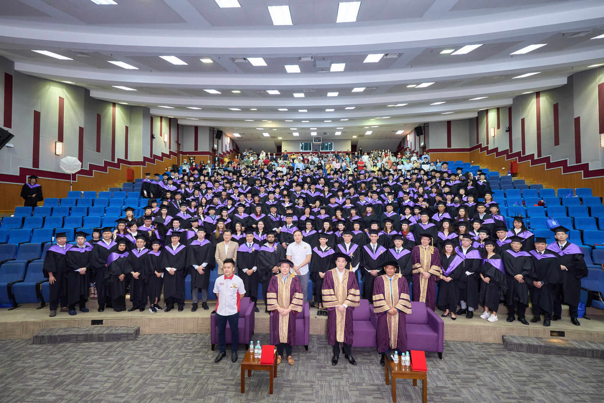 graduation_ceremony_10
