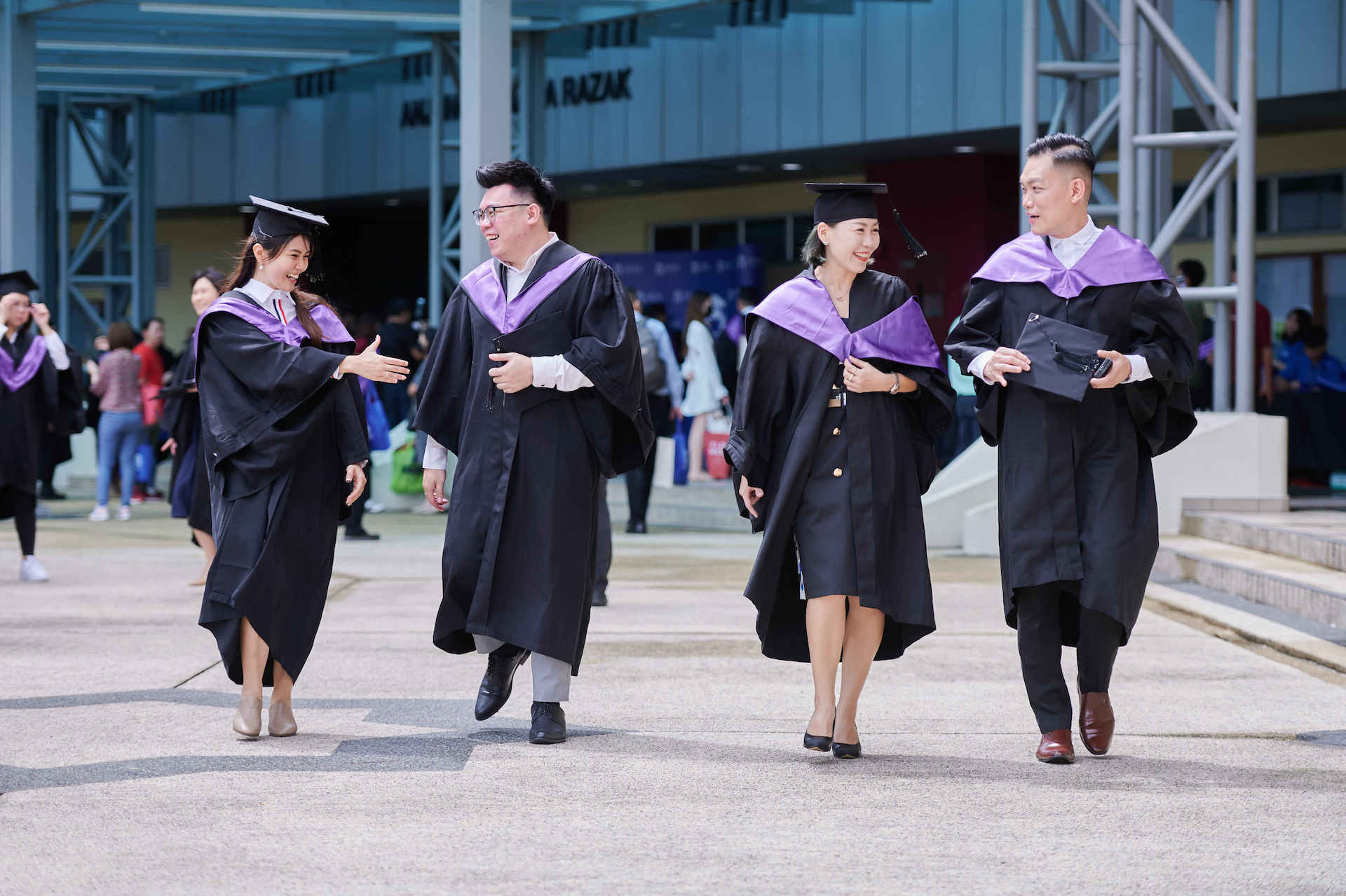 graduation_ceremony_20