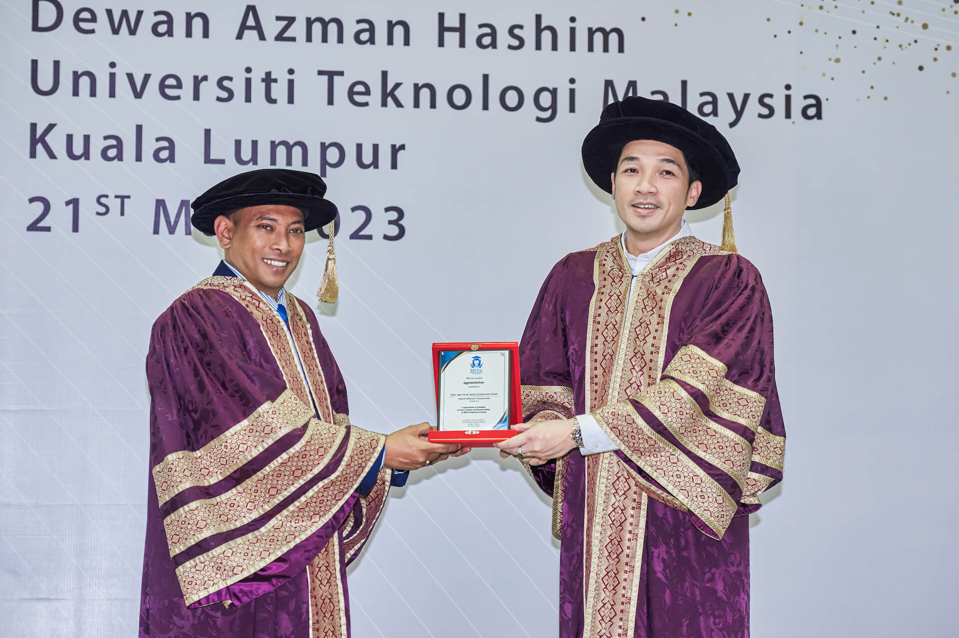 graduation_ceremony_31